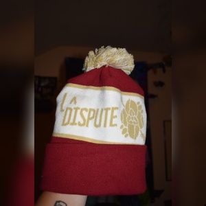 La dispute beanie